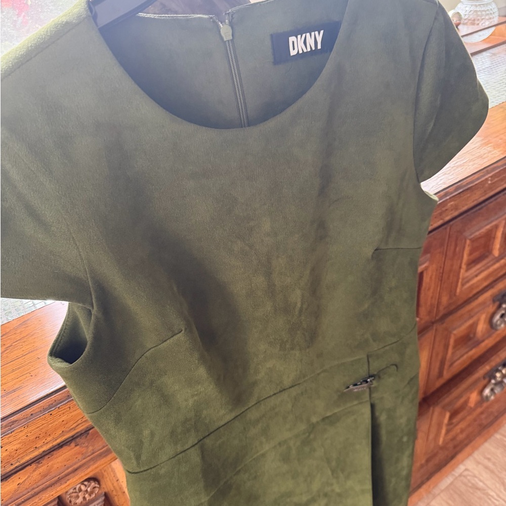 DKNY Olive Green Faux-Suede Cap-Sleeve Sheath Dress - Picture 4 of 5